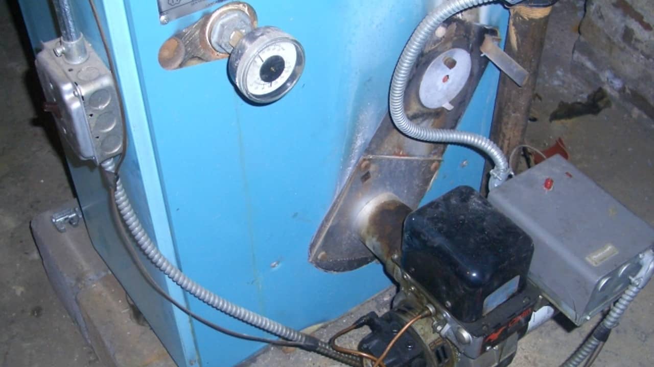 Oil boiler